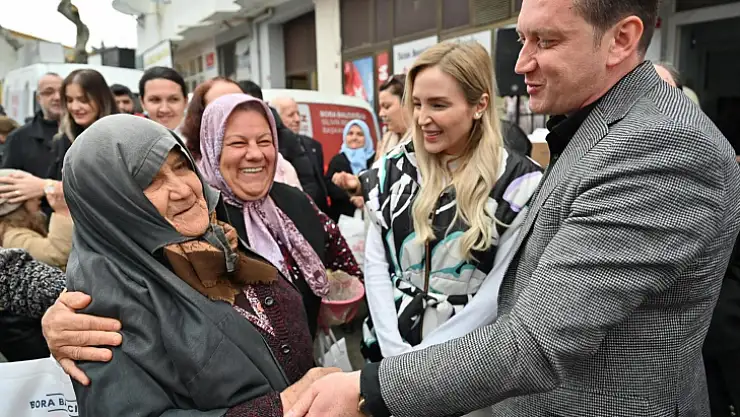 Bora Balcıoğlu, Fenerli kadınlarla buluştu