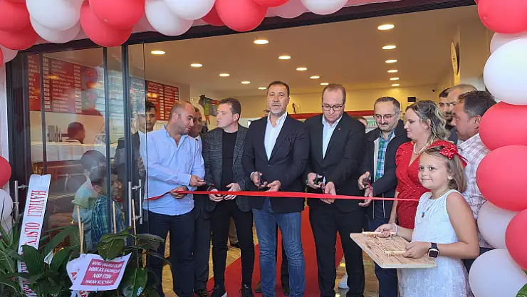 Köy Kasabı müşterilerine kapılarını açtı